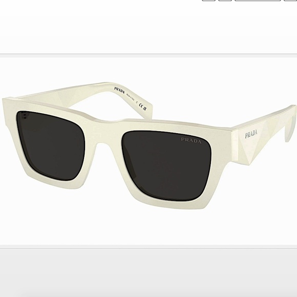 Prada PR A06SF 16K08Z Sunglasses - Picture 1 of 15